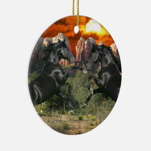 ファンタジーの馬: ブラックマジック セラミックオーナメント (右)