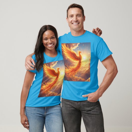 ファンタジーキュート燃えるフェニックスが登場 Tシャツ (ユニセックス)