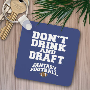 ファンタジーサッカーは飲まず荷車を引くない – ネイビーブルー キーホルダー