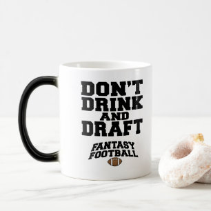 ファンタジーサッカーは飲み物や荷車を引くり モーフィングマグカップ