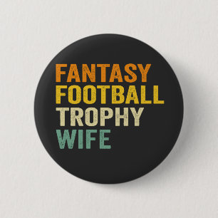 ファンタジーサッカートロフィー妻おもしろいヴィンテージギフト 缶バッジ