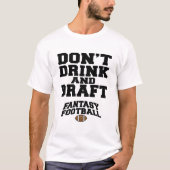 ファンタジーサッカー – ドリンクしない荷車を引く Tシャツ (正面)