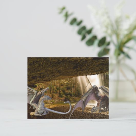 ファンタジードラゴンファミリーケーブ ポストカード (スタンド正面)