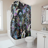 ファンタジーフローラペイズリー：シームレスなオーナメント シャワーカーテン (インサイチュ)