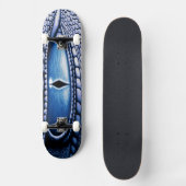 ファンタジーブルードラゴンアイ スケートボード (正面)