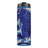 ファンタジー怪獣アニメ – Woodcut 2 タンブラー (正面)