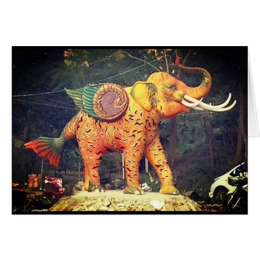 ファンタジー象の像（チェンマイ、タイ） (正面横)