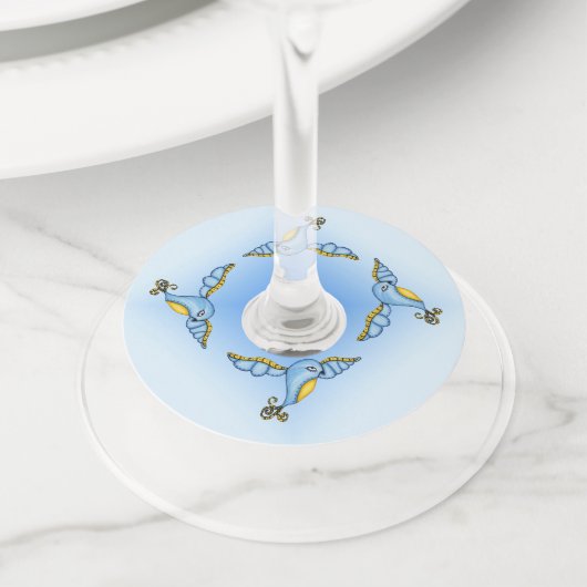 ファンタジー飛んでいるブルーバードウイングファンシーイエローテール ワイングラスタグ (クローズアップ)