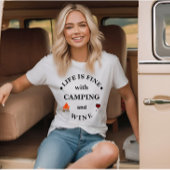 ファンントキャンプとワインのことわざ Tシャツ