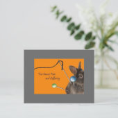 ファーが痛みと苦しみを引き起こす ポストカード (スタンド正面)