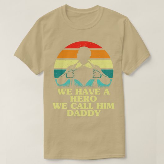 ファーザーズ最高のデーパパエバーレトロサンセットファーザーズ Tシャツ (デザイン正面)