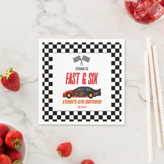 ファーストアンドシックスレッドフレームレースカー6thバースデーパーティー スタンダードカクテルナプキン (インサイチュ)