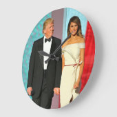 ファーストカップルのドナルドとメラニアトランプの就任式 ラージ壁時計 (傾斜)