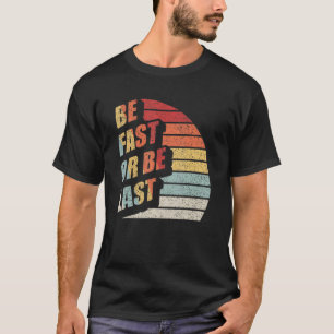 ファーストカー引用文ドラッグレーシングギフトヴィンテージレトロレース Tシャツ