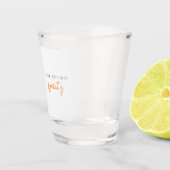 ファーストスプリッツで恋に落ちる ブライダルシャワー ショットグラス (右)