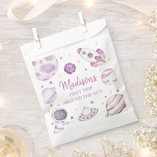 ファーストトリッのまわりにプザサンガール宇宙1st誕生日 フェイバーバッグ (クリップ留めされた状態)