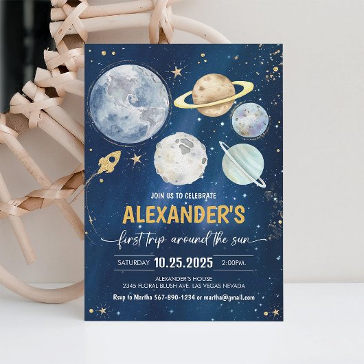 ファーストトリップのまわりにザサンアウタスペース誕生日 招待状