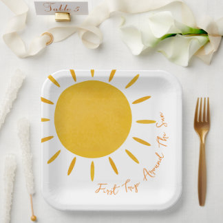 ファーストトリップのまわりにザサン紙プレート ペーパープレート