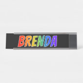 ファーストネーム「BRENDA」:おもしろいレインボーカラーリング デスクネームプレート (正面)