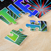 ファーストネーム「KATIE」、おもしろい「ハッピーバースデー」 ジグソーパズル (側面)