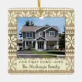 ファーストホームスノーフレークセーターの写真パーソナライズされた セラミックオーナメント (正面)