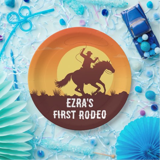 ファーストロデオカウボーイサンセット誕生日 ペーパープレート (パーティー)