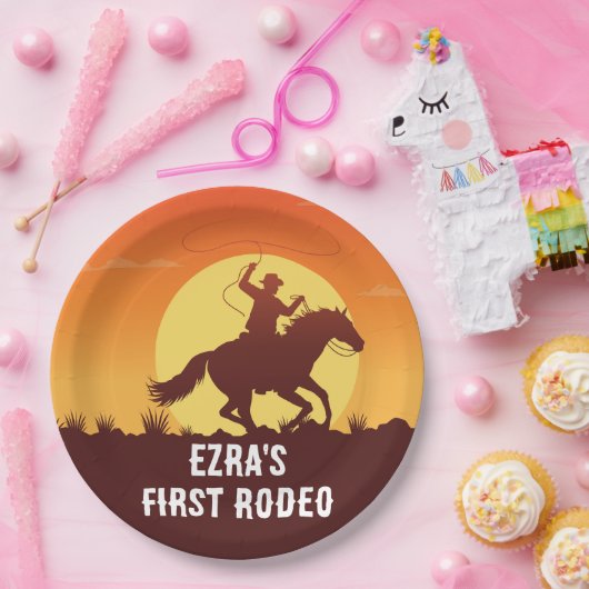 ファーストロデオカウボーイサンセット誕生日 ペーパープレート (パーティー)