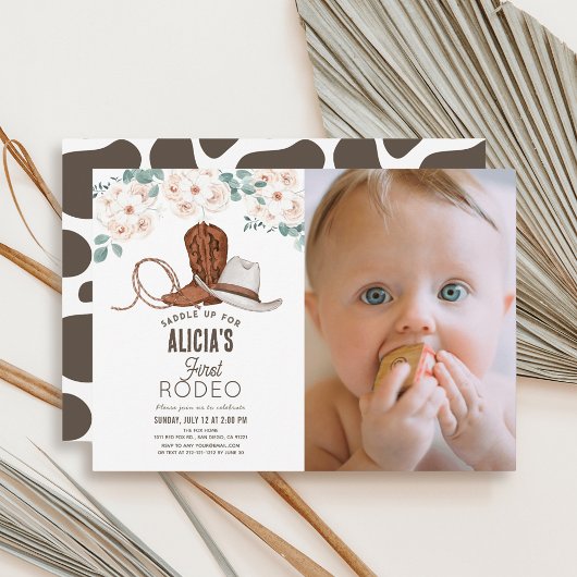 ファーストロデオ女性のカーボーイウェスタンフローラ1st誕生日 招待状