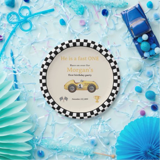 ファーストワンイエローレースカーキッズファースト誕生日パーティー ペーパープレート (パーティー)
