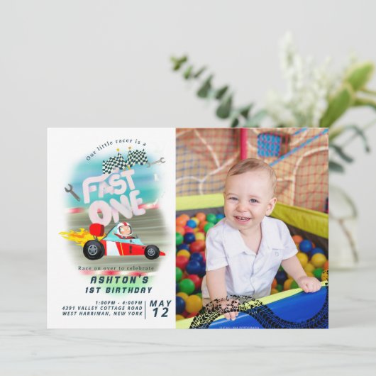 ファーストワンバースデーレースカー 招待状 (スタンド正面)