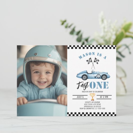 ファーストワンブルーフォトレースカーボーイ1歳の誕生日 招待状 (スタンド正面)