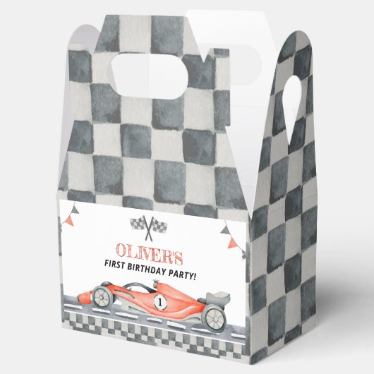 ファーストワンレッドレーシングカーの誕生日パーティーのお気に入りボックス フェイバーボックス (オープン)