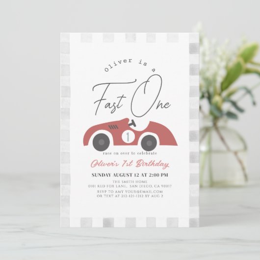 ファーストワンレッドレースカーボーイ1歳の誕生日 招待状 (スタンド正面)
