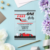 ファーストワンレッドレースカー子供の誕生日 アクリル招待状 (インサイチュ (ウェディング))