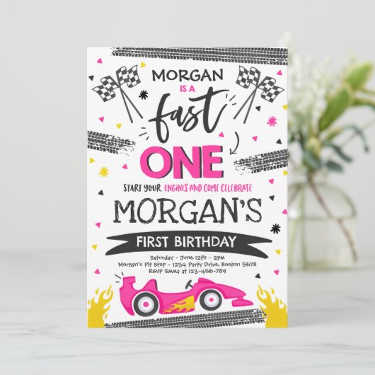 ファーストワン1歳の誕生日パーティーピンクレースカーファーストワン 招待状 (スタンド正面)