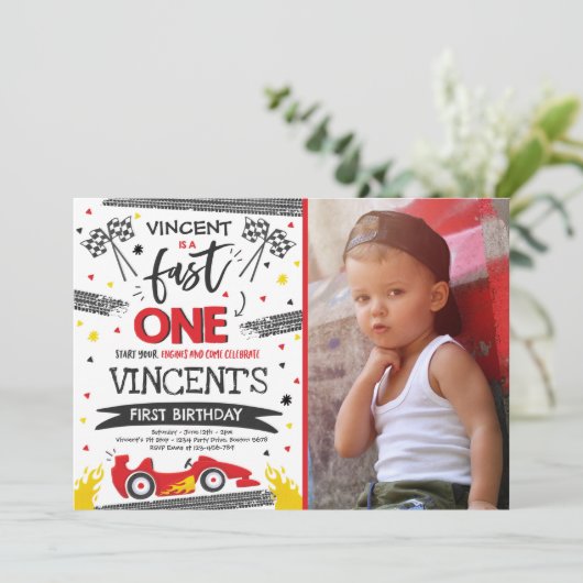 ファーストワン1歳の誕生日パーティーレッドレースカーファーストワン 招待状 (スタンド正面)