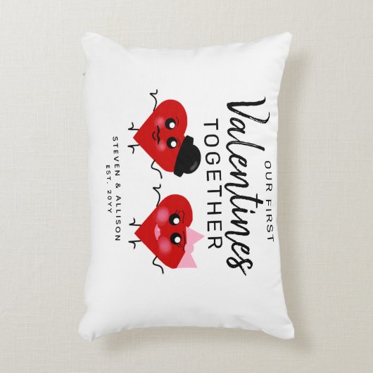 ファーストヴァレンティーンズデイ一緒赤いハートガールフレンド アクセントクッション (正面(垂直))