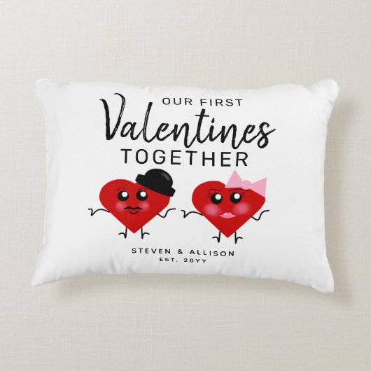 ファーストヴァレンティーンズデイ一緒赤いハートガールフレンド アクセントクッション (裏面)