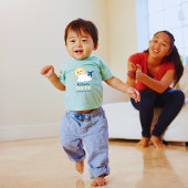 ファースト誕生日お洒落ボーイフライトサン&クラウド トドラーTシャツ