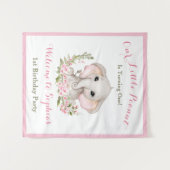 ファースト誕生日ガールエレファントウェルカムサインタペストリー タペストリー (正面(横))