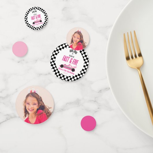 ファースト&ファイブピンクレースカー5thバースデーパーティー コンフェッティ (グループ)