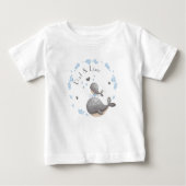 ファースト・ファーザー・デーかわいいクジラの名パーソナライズされた前 ベビーTシャツ (正面)