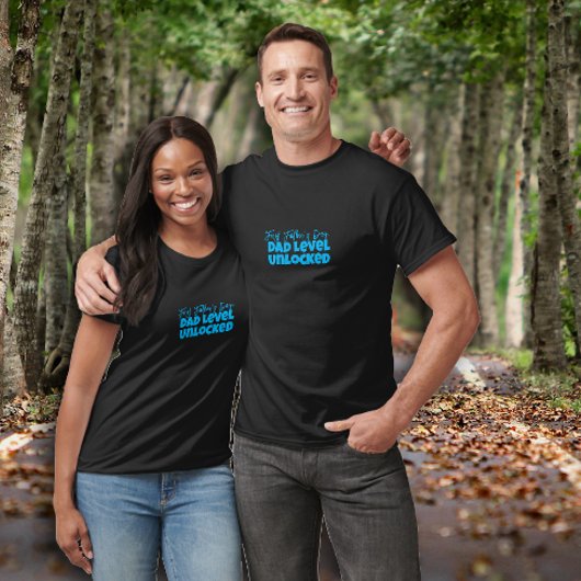 ファースト・ファースト・デーズスカイ・ブルー・レター・ユーモア Tシャツ