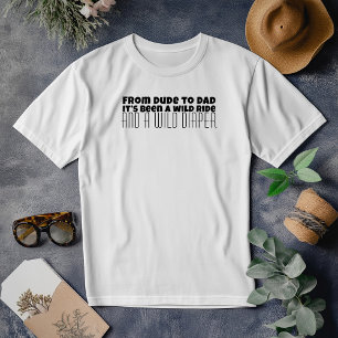 ファースト・ファースト・ファースト・デーのブラック・レター・ユーモア Tシャツ