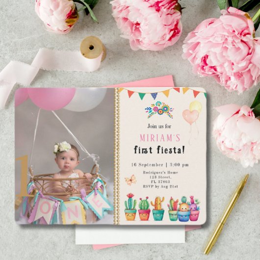 ファースト・フィエスタサボス多肉女誕生日写真 招待状