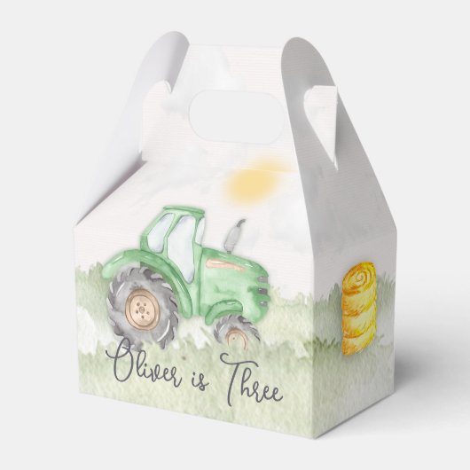 ファーミヤードトラクターをテーマにしたパーティーボックス フェイバーボックス (正面サイド)