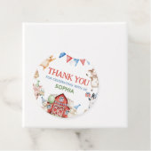 ファームアニマルズ納屋周囲の庭バースデーパーティーRound フェイバータグ (インサイチュ)