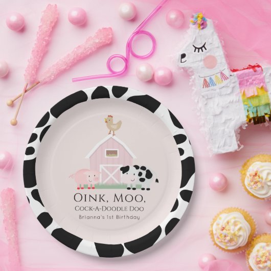 ファームアニマルズ納屋周囲の庭ピンクガール誕生日 ペーパープレート (パーティー)