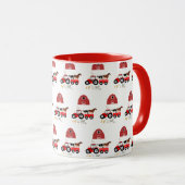 ファームアニマルズ&レッドトラクター納屋周囲の庭ボーイズガールズ マグカップ (正面右)