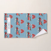 ファームアニマルズ&レッドトラクター納屋周囲の庭ボーイズパターン バスタオルセット (ハンドタオル)